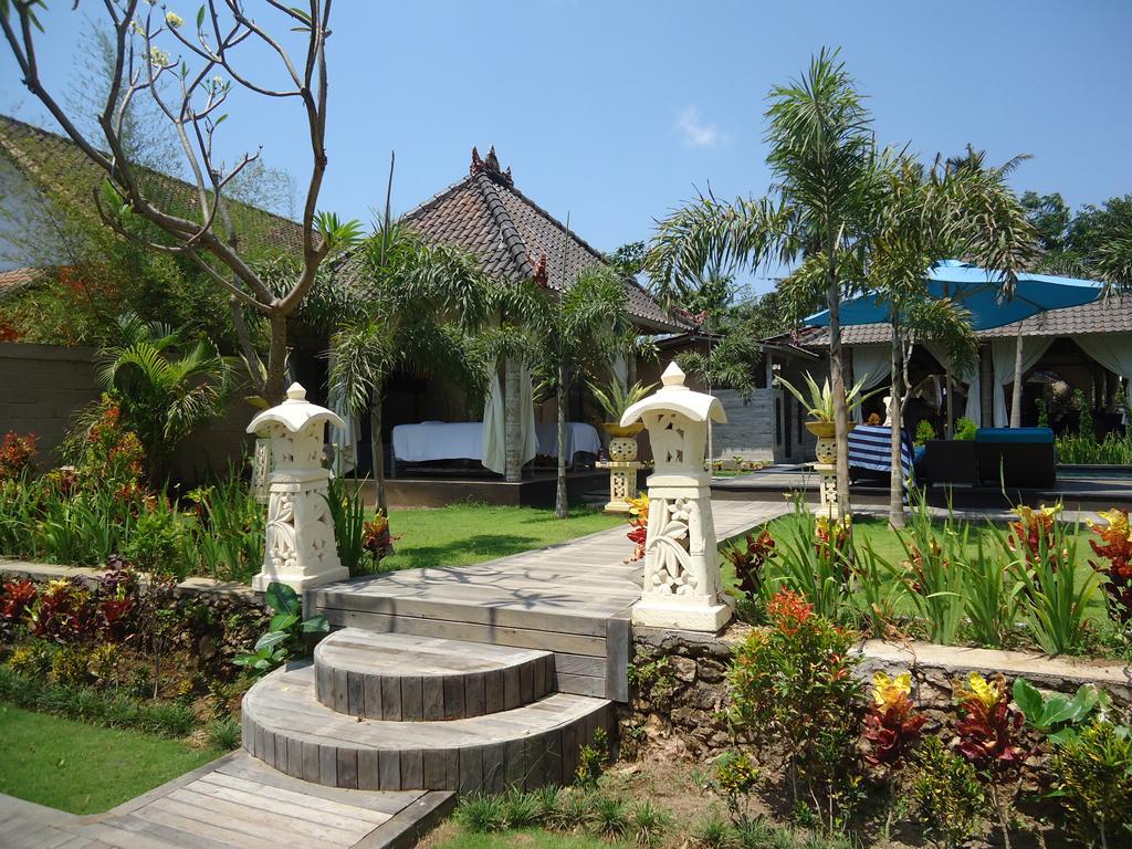 The Palm Grove Villas Lembongan Exterior foto